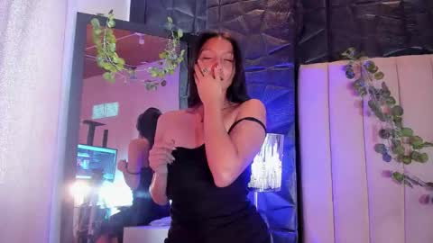 kendall_saenz online show from 11/11/25, 07:36