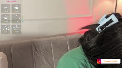 kendallbleer online show from 12/03/25, 11:41