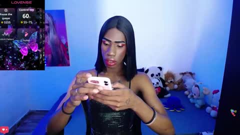 kendallgil_ online show from 10/02/25, 05:36