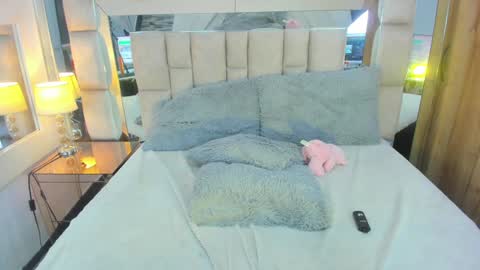 kendallhank online show from 01/09/25, 01:29