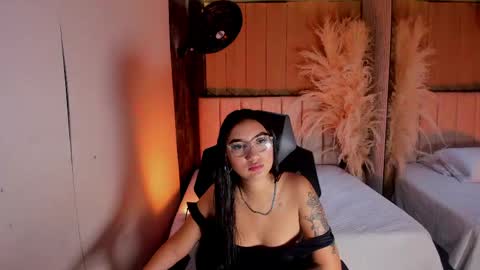 Snapshot of kendallmeyers chatting on 04/19/26, 04:56 Kendall Meyers online show from 04/19/26, 04:56