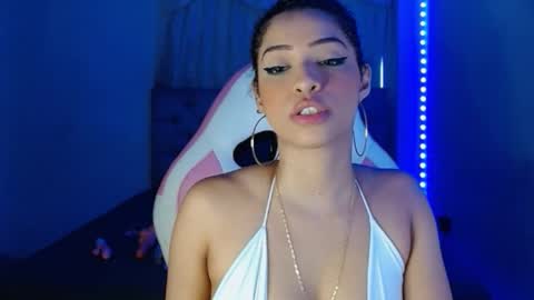  Kendall Rush online show from 01/06/25, 10:15