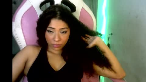 Snapshot of kendallrush2 chatting on 09/28/25, 07:47 Kendall Rush online show from 09/28/25, 07:47