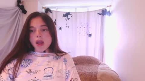 Snapshot of kendalltyler chatting on 10/11/25, 07:56 kendall online show from 10/11/25, 07:56