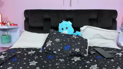 Snapshot of kendallwings chatting on 11/08/25, 08:18 kendallwings online show from 11/08/25, 08:18