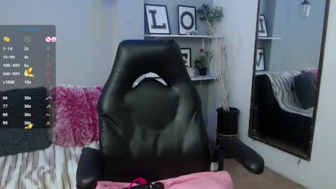 Kendall  online show from 05/04/26, 09:00