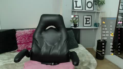 Kendall  online show from 07/05/26, 03:56