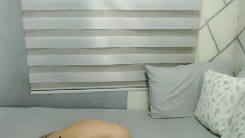 Snapshot of kendallxxx16 chatting on 10/06/25, 10:45 Kent online show from 10/06/25, 10:45