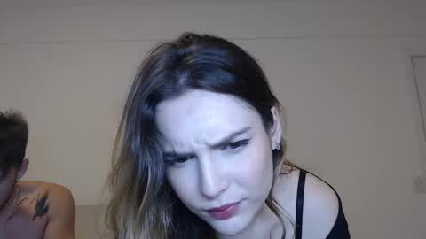 cloe online show from 12/11/24, 04:49