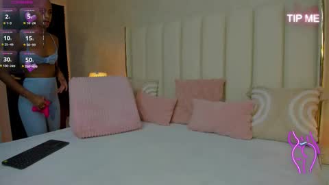 Snapshot of kendalstallyon chatting on 11/30/25, 02:32 Kendal online show from 11/30/25, 02:32