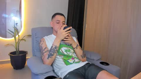 kendel_dimitri online show from 02/18/25, 05:53