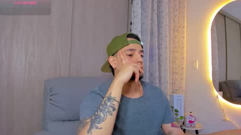 Snapshot of kendel_dimitri chatting on 11/07/25, 07:08 kendel_dimitri online show from 11/07/25, 07:08