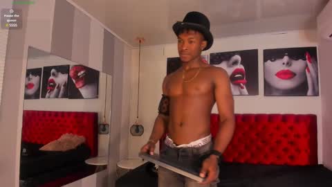Snapshot of kender21_ chatting on 12/26/24, 06:01 Kender online show from 12/26/24, 06:01