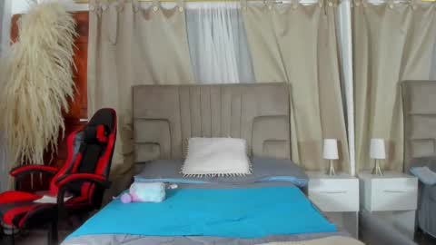 kendra and liam online show from 10/08/25, 11:30