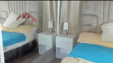 kendra and liam online show from 10/13/25, 12:05