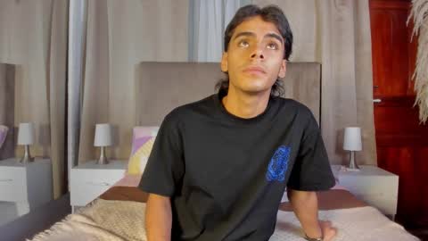 kendra and liam online show from 10/14/25, 11:44