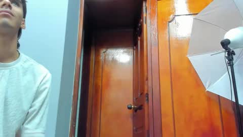 kendra and liam online show from 10/15/25, 11:32