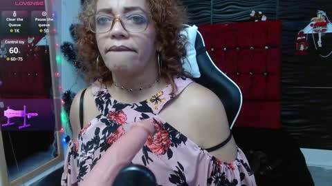 kendra_lust_69 online show from 12/22/24, 10:36