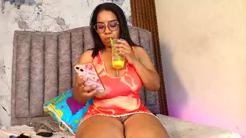 Mamasita online show from 07/14/26, 05:07