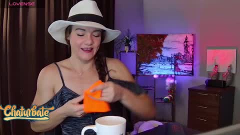 Kendra online show from 11/06/25, 02:45