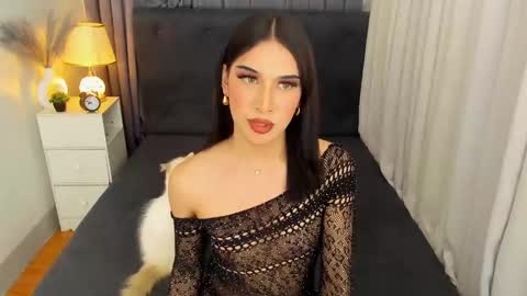 Kendra online show from 03/05/25, 02:01