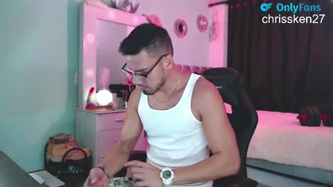Chriss Morales online show from 02/14/25, 01:56