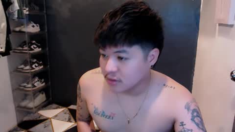 Snapshot of kenhotline911 chatting on 02/13/25, 02:20 ken online show from 02/13/25, 02:20