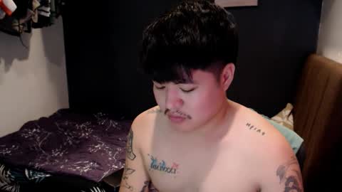 Snapshot of kenhotline911 chatting on 11/12/25, 02:28 ken online show from 11/12/25, 02:28