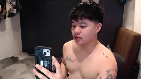 Snapshot of kenhotline911 chatting on 11/17/25, 09:15 ken online show from 11/17/25, 09:15