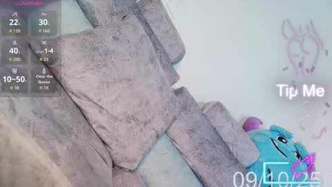 kenia_fox1 online show from 10/10/25, 06:34