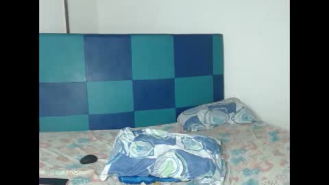 kenia_nihiara online show from 06/05/26, 03:02