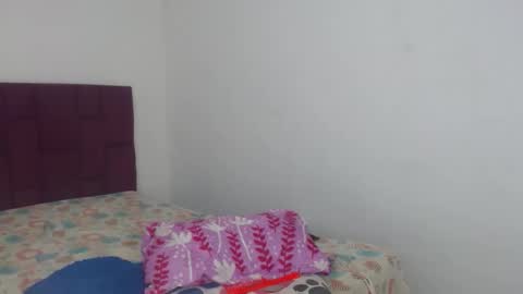 kenia_nihiara online show from 06/07/26, 10:13