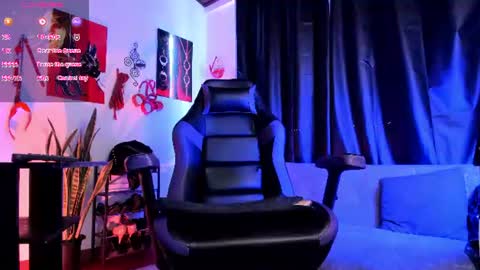 kenia_thompsom01 online show from 07/23/26, 06:28