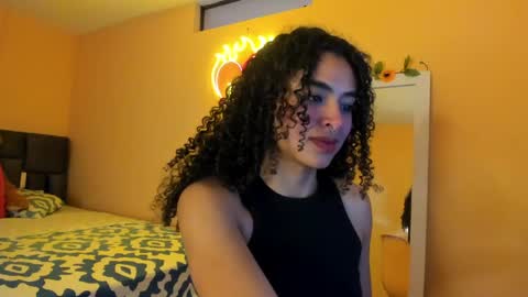 Kenia online show from 05/01/26, 05:28