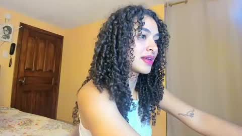 Kenia online show from 07/29/26, 05:33