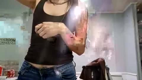 Snapshot of kenkenkenily chatting on 12/03/25, 01:13 kenkenkenily online show from 12/03/25, 01:13