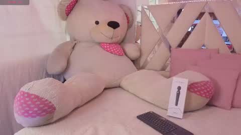 kenndal_tay online show from 07/14/26, 07:30