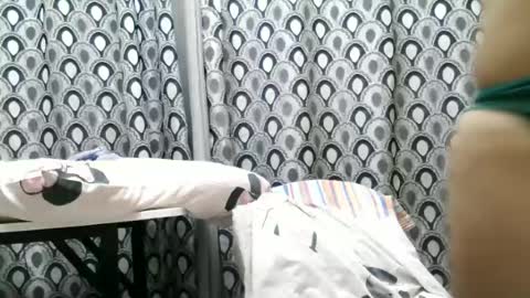 Snapshot of kenneyjean33 chatting on 06/18/26, 04:24 jeanny online show from 06/18/26, 04:24