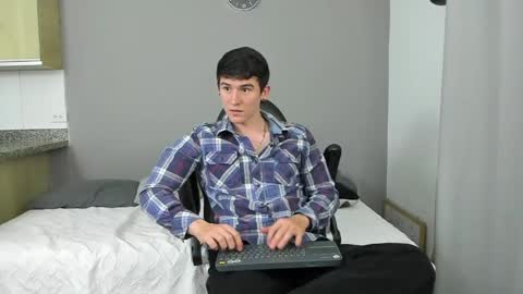 Snapshot of kent_zagann chatting on 05/01/26, 05:12 Santiago online show from 05/01/26, 05:12