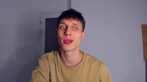 Peter     online show from 11/17/25, 08:14