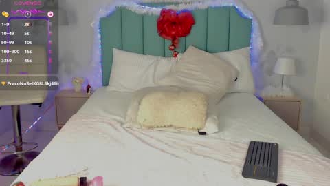 kentha_mitchells online show from 12/15/24, 04:59