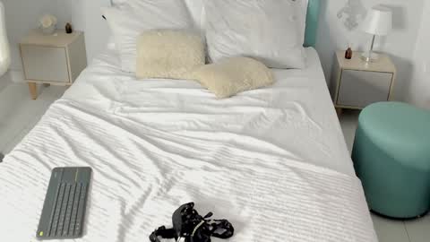 kentha_mitchells online show from 01/23/25, 10:43
