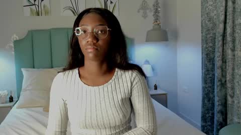 kentha_mitchells online show from 02/26/25, 10:15