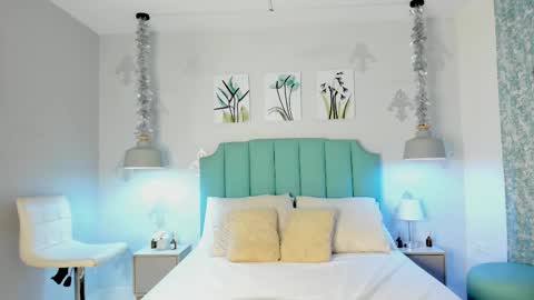 kentha_mitchells online show from 03/04/25, 10:35