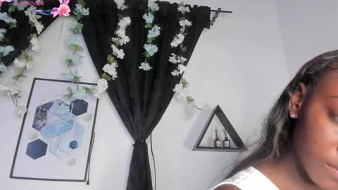 KENTHA  online show from 05/13/26, 11:29