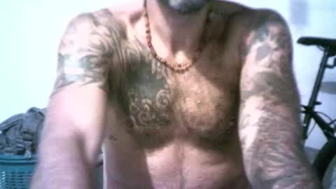 keny06 online show from 02/08/25, 07:48