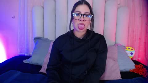 Snapshot of keny_williams chatting on 03/26/26, 03:34 Keny online show from 03/26/26, 03:34