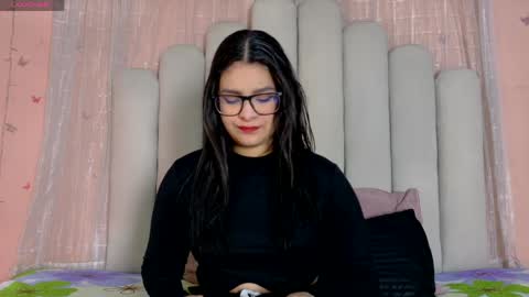 Snapshot of keny_williams chatting on 05/10/26, 03:12 Keny online show from 05/10/26, 03:12