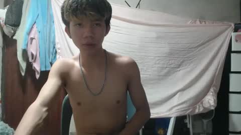 Snapshot of kenzy931455 chatting on 06/06/26, 03:50 kenzy931455 online show from 06/06/26, 03:50