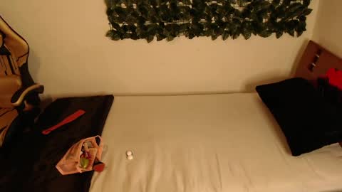 Snapshot of kerani__ chatting on 04/02/26, 08:56 DANIELA online show from 04/02/26, 08:56